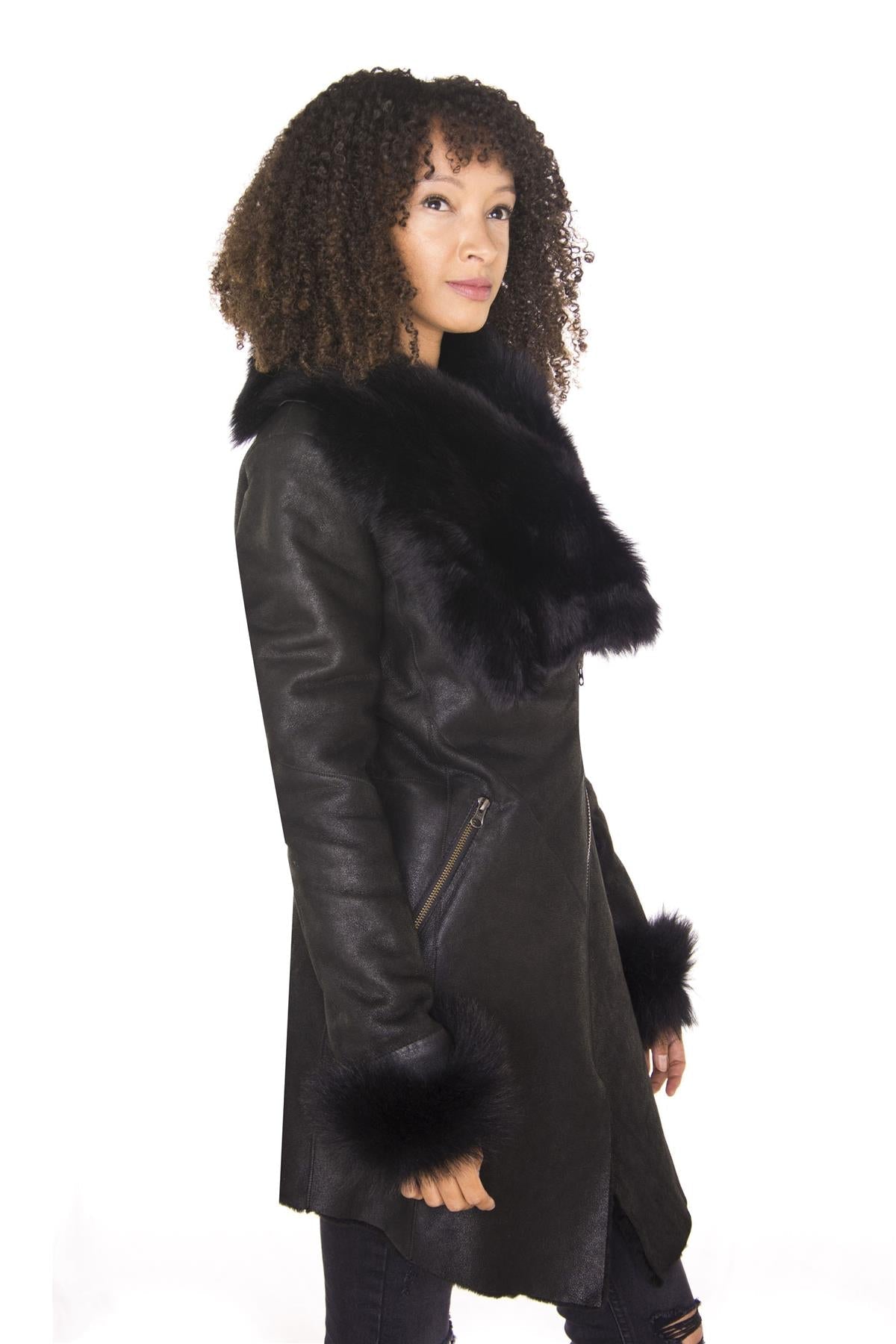 Womens Black Merino Shearling Coat with Toscana Collar-Fortaleza