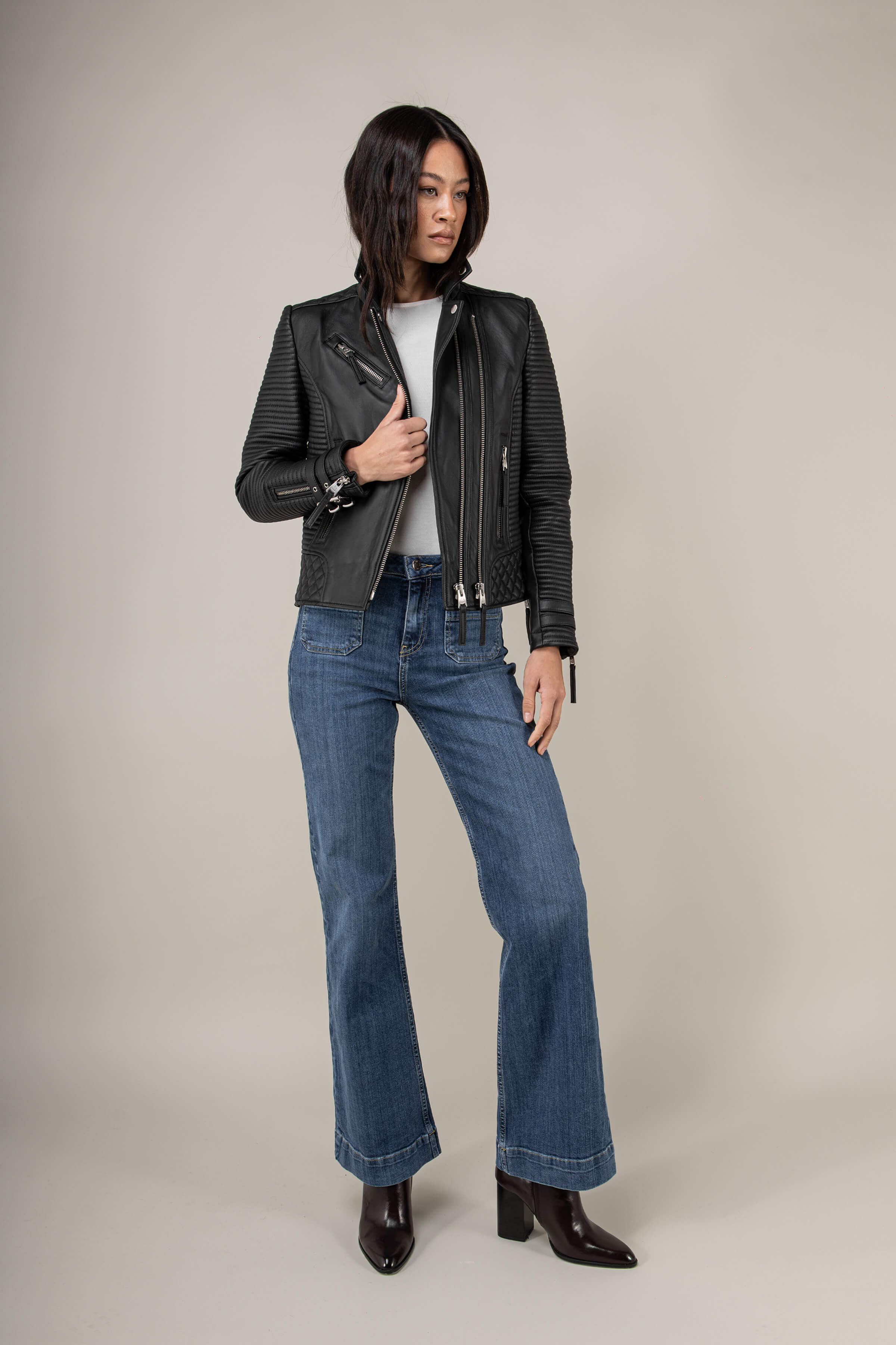 The Alexander 3.0 Silver Hardware (Woman)