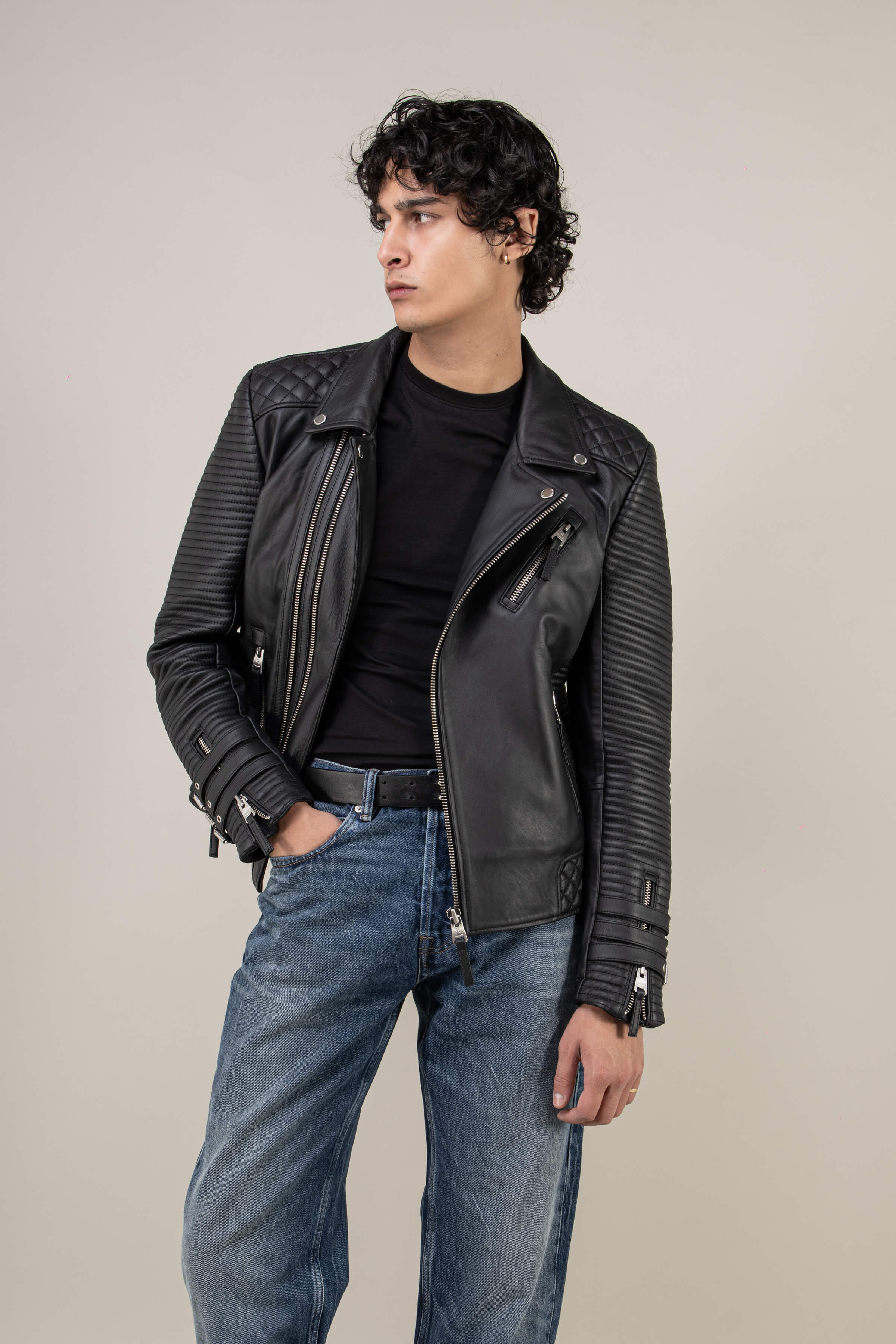 The Alexander 3.0 Tall: Silver Hardware (Man)