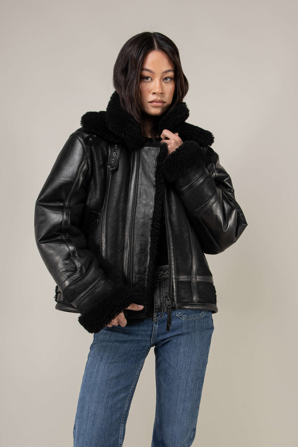 Bronx: Noir Shearling Jacket (Woman)