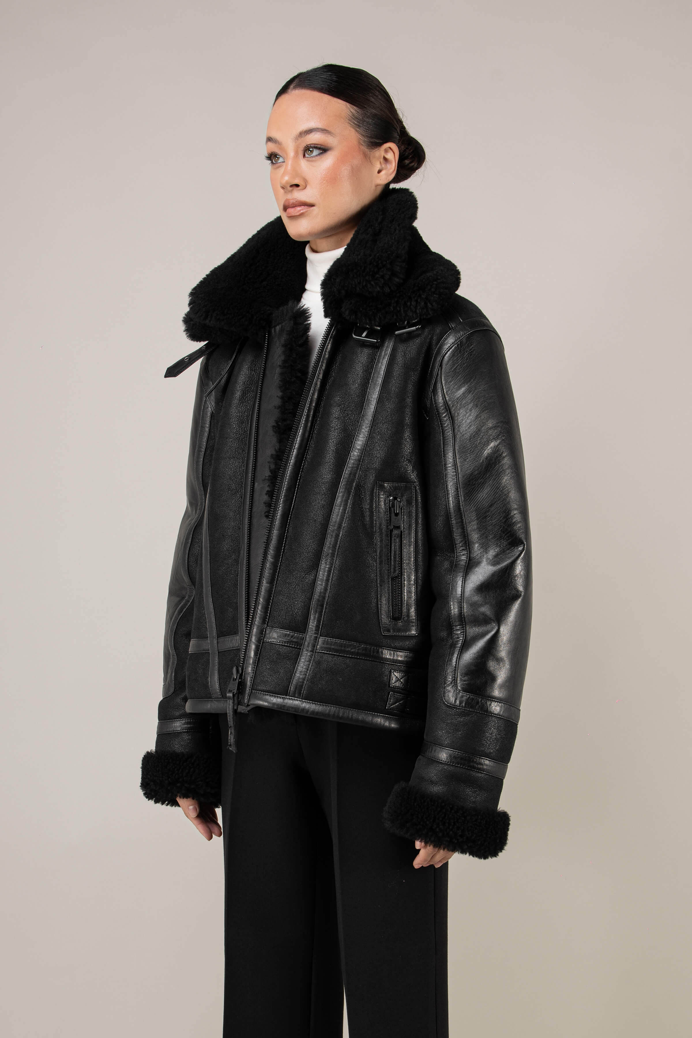 Bronx: Noir Shearling Jacket (Woman)