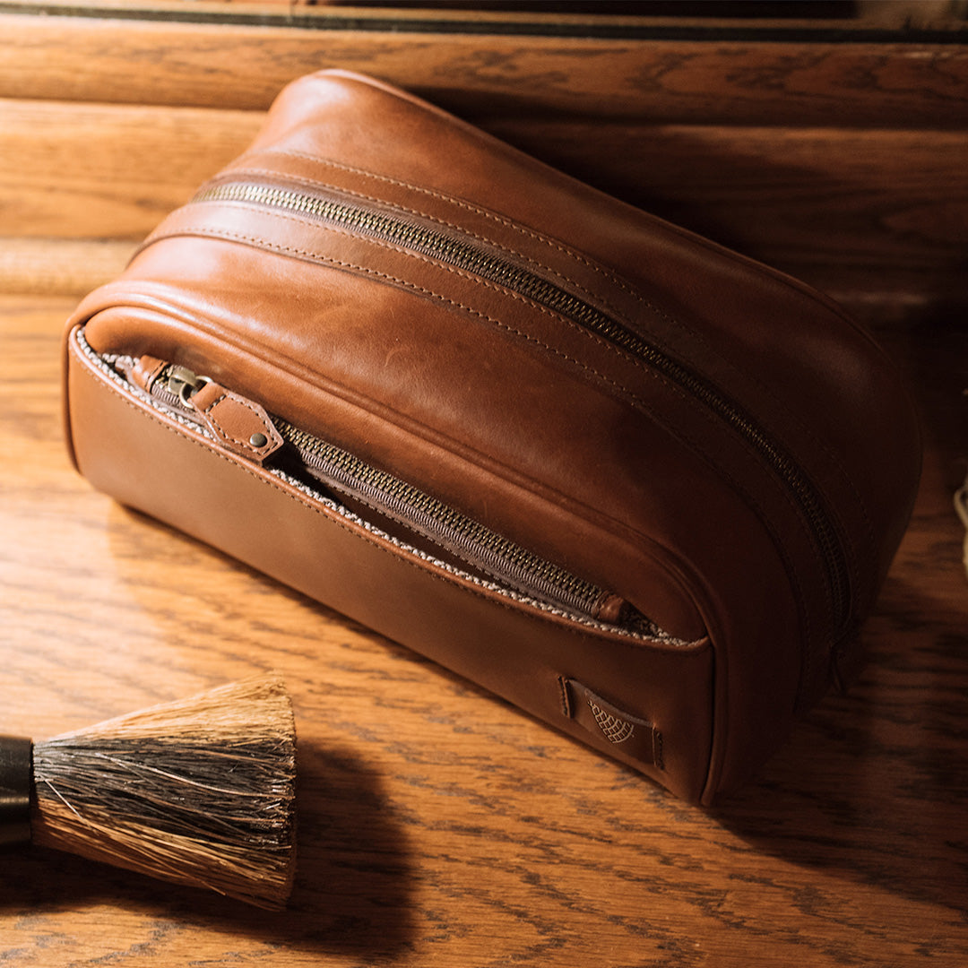 Jefferson Leather Dopp Kit | Elderwood