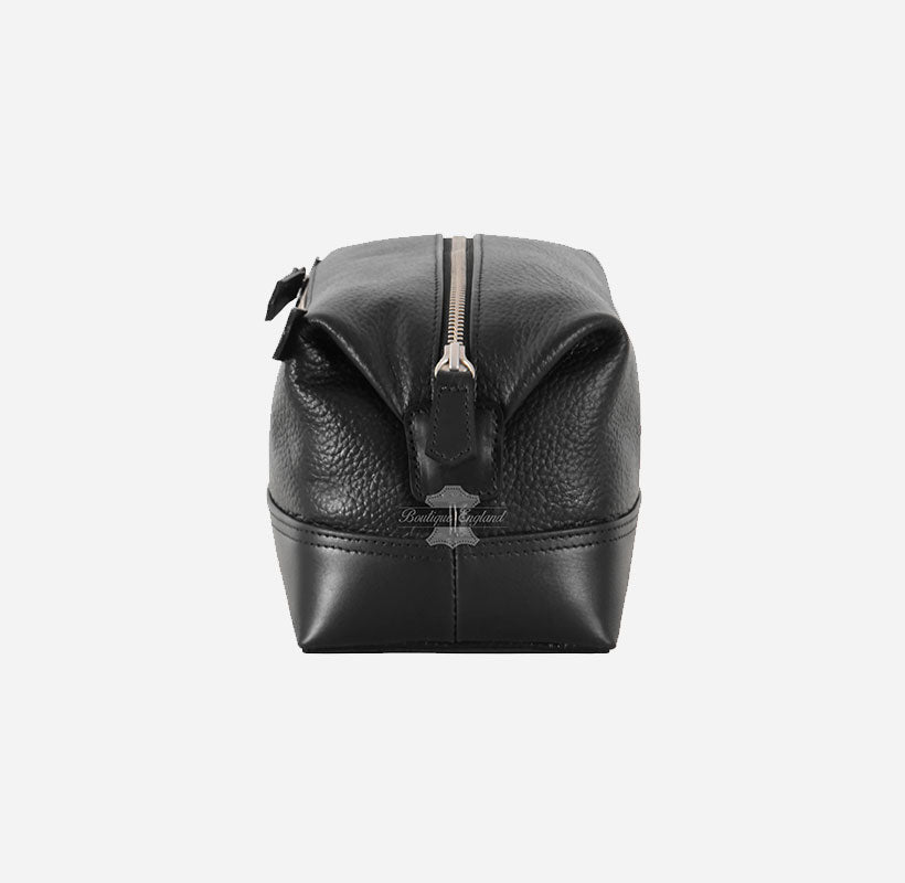 Large Leather Toiletry Bag Black