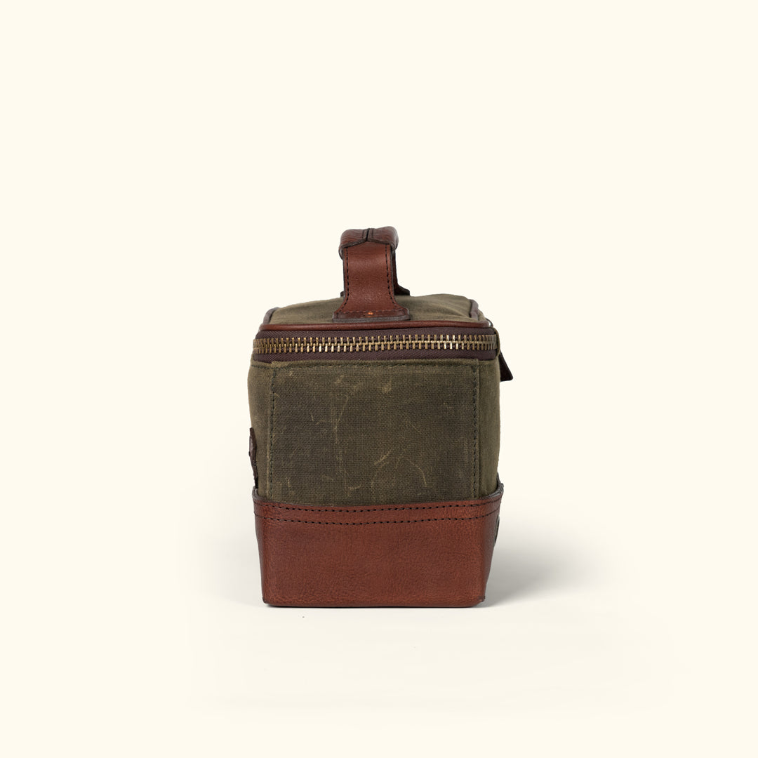 Dakota Shell Shooting Bag | Waxed Canvas and Leather