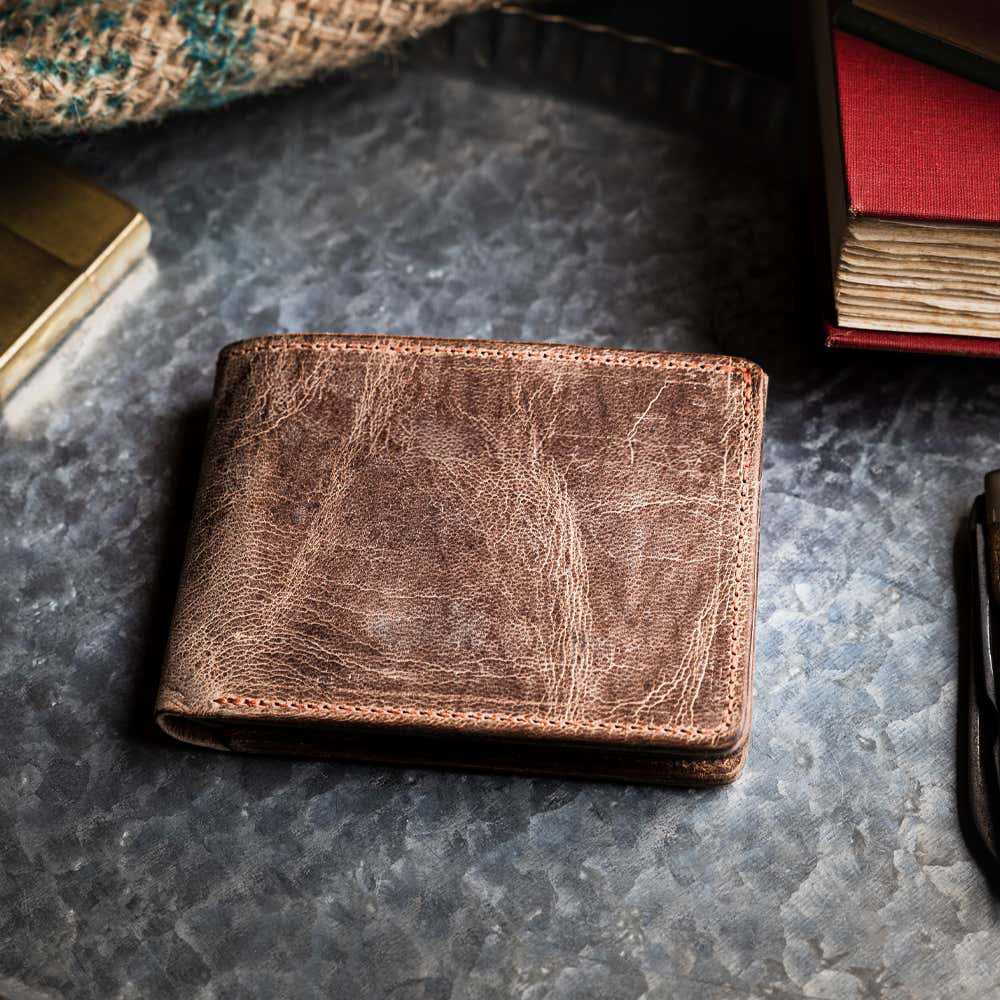 Huron Premium Bifold with ID Window