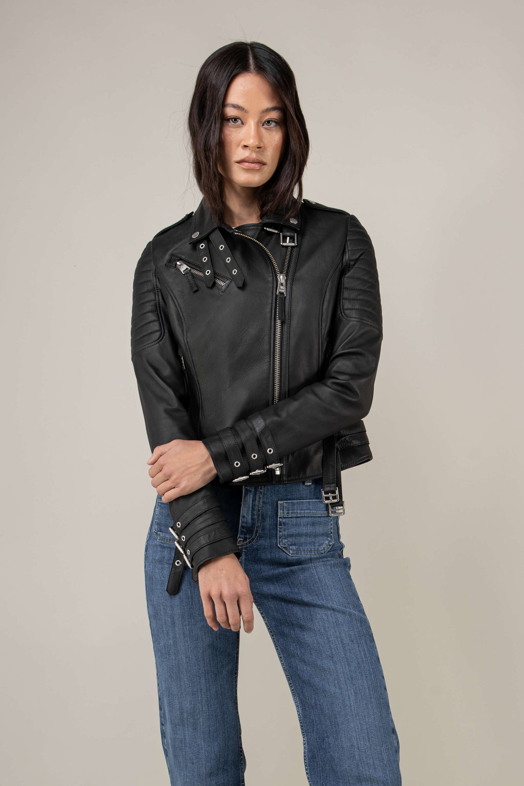 Jaws 3.0 Tall Brushed Silver Hardware