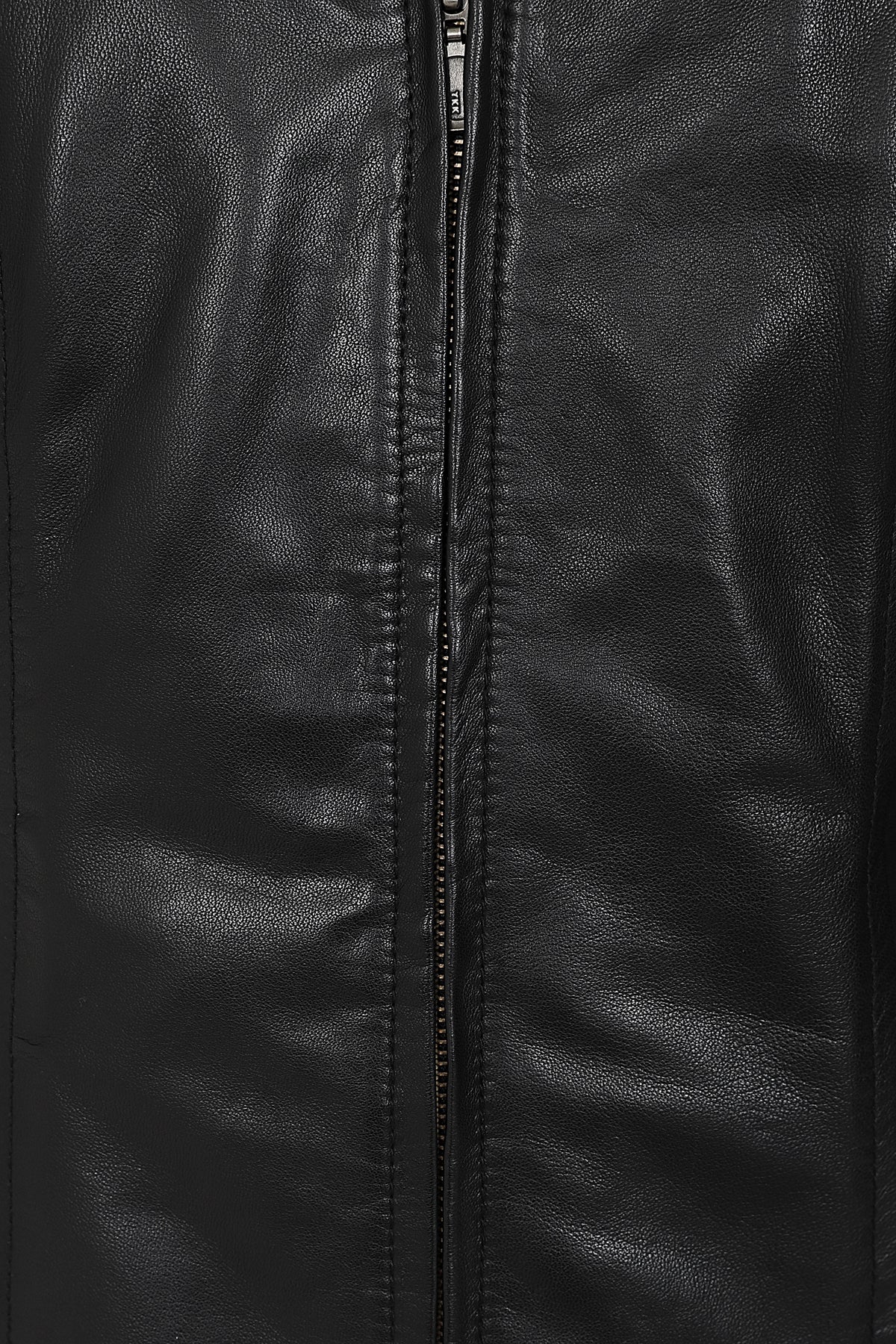 LAURA Women's Genuine Nappa Leather Jacket - Black V-Neck Zip Up