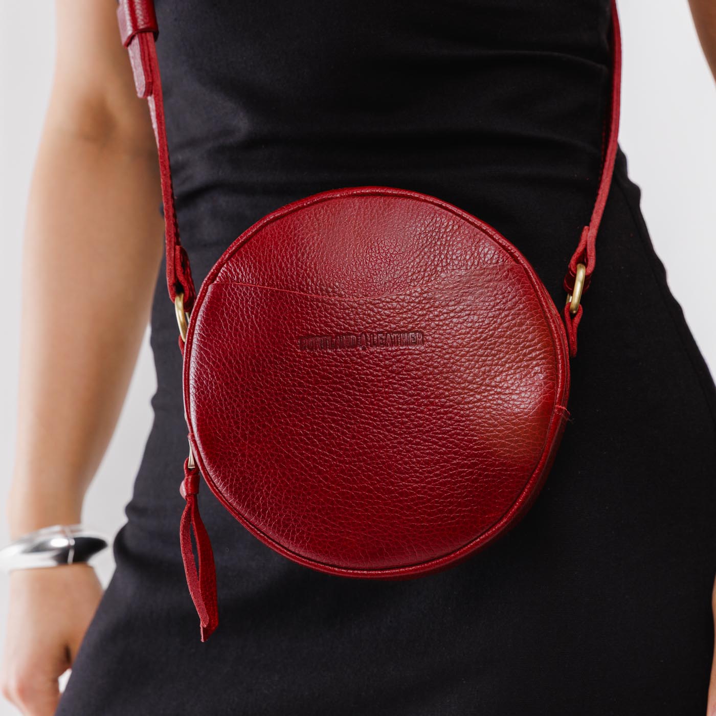 Circle Crossbody