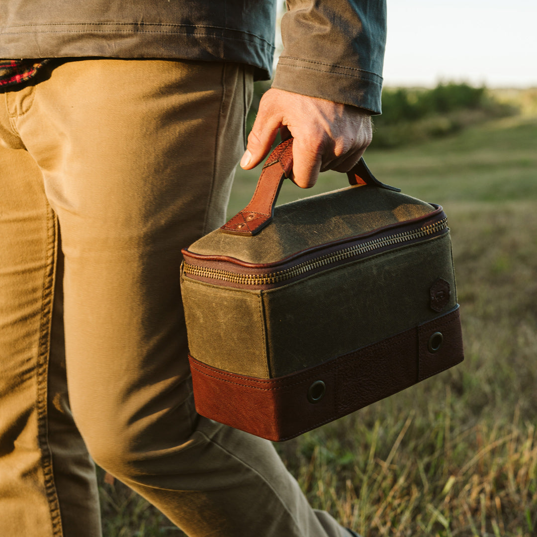 Dakota Shell Shooting Bag | Waxed Canvas and Leather