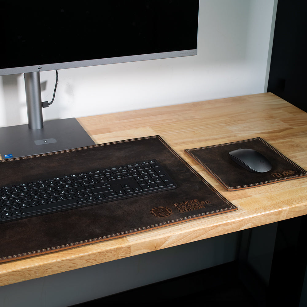 Desk & Mouse Pad Set