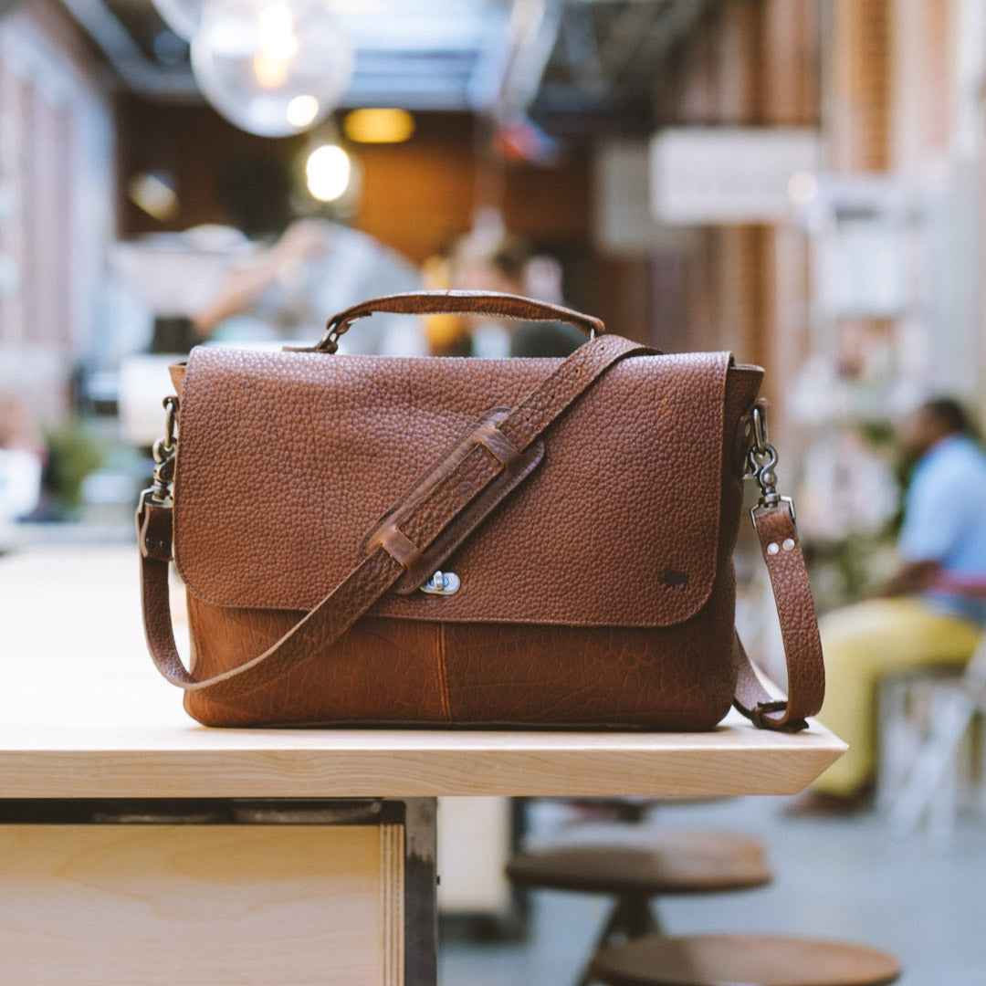 Ryder Reserve Bison Leather Laptop Messenger Bag | Brown