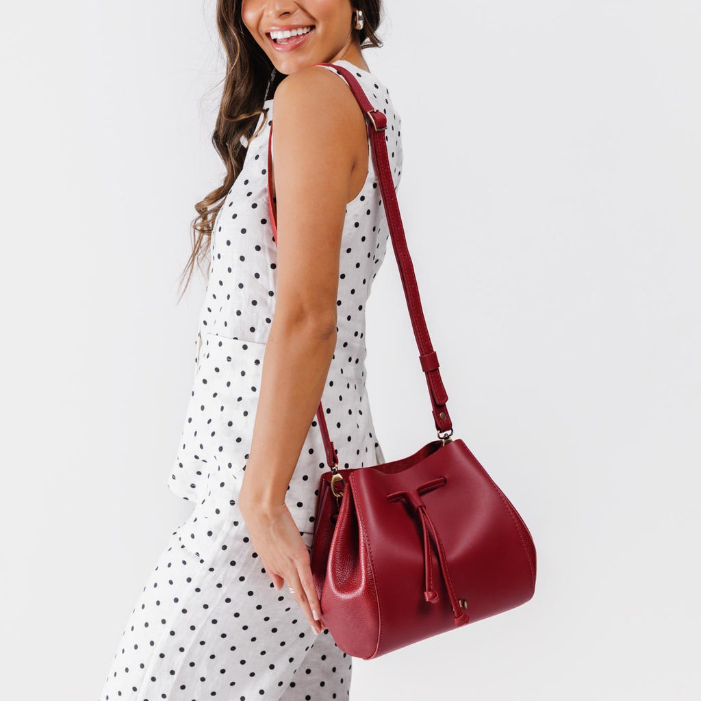 Nest Bucket Bag