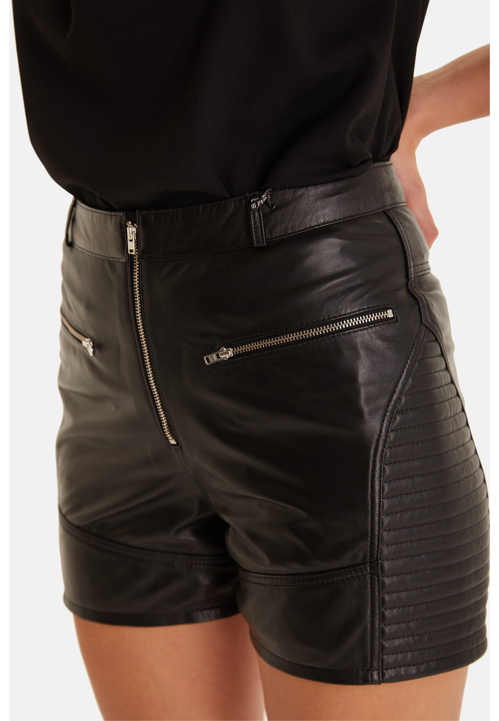 Women's Leather Fashion Short, Black