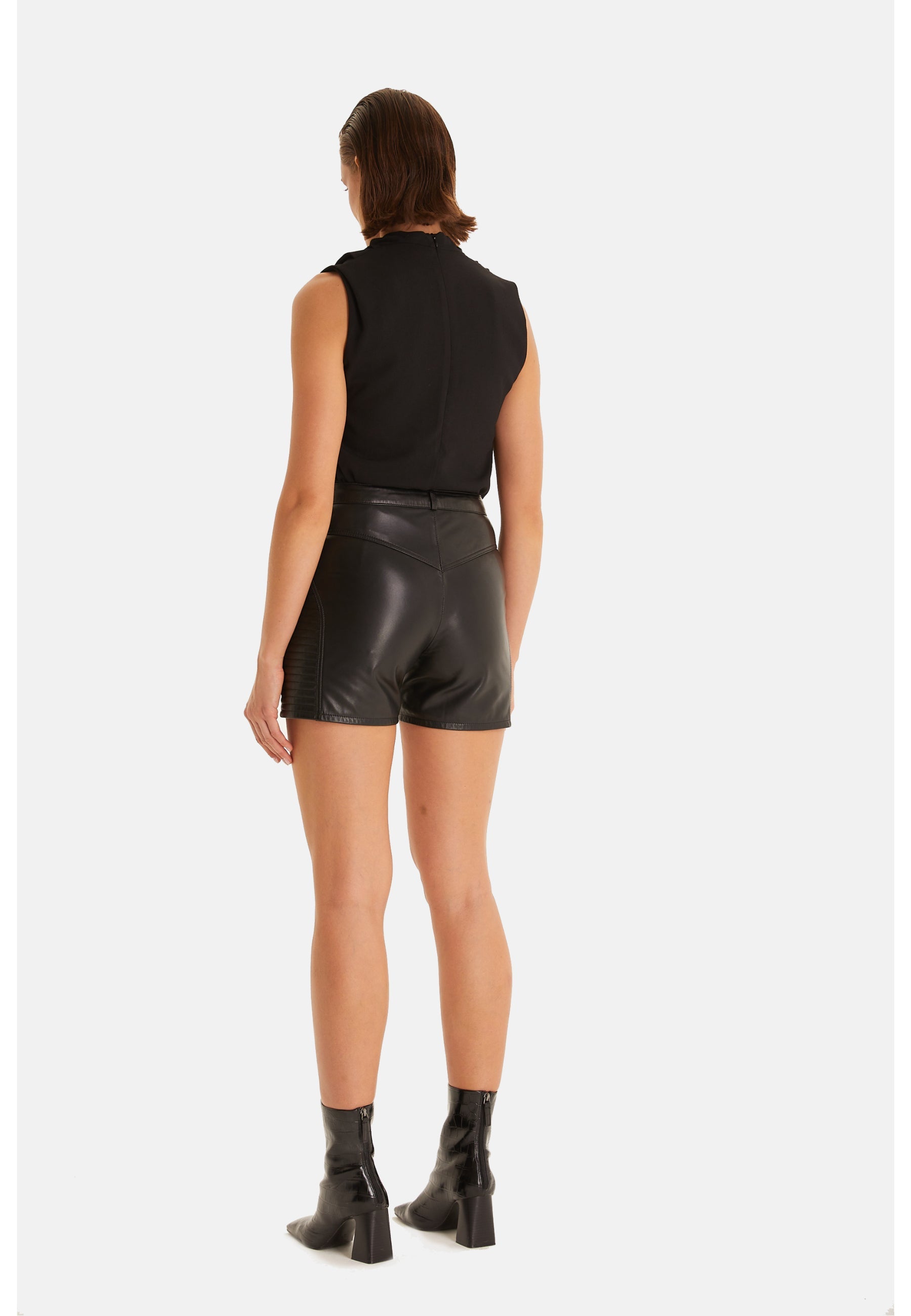 Women's Leather Fashion Short, Black