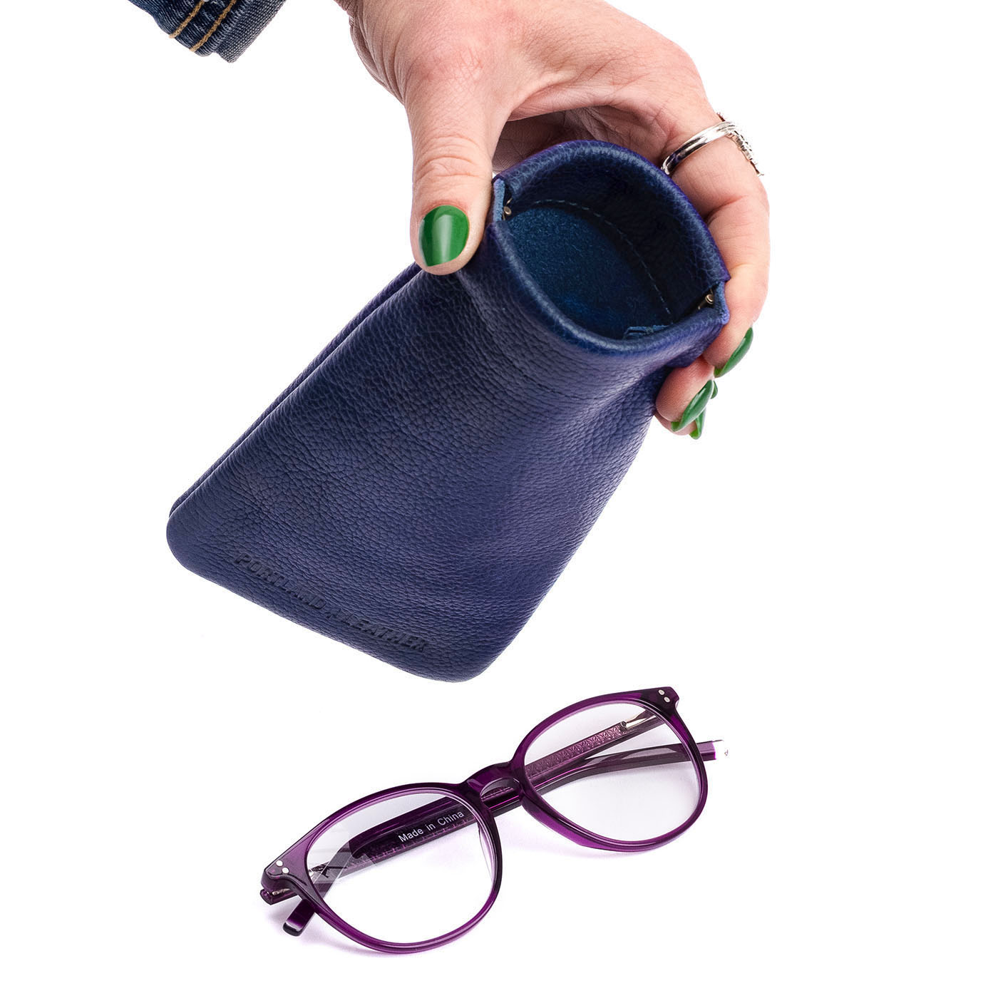 Squeeze Eyeglass Case